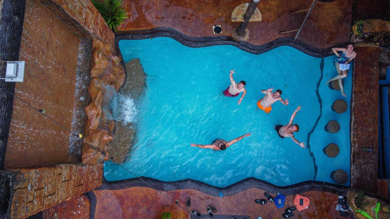 Arenal Poshpacker Hostel La Fortuna Ngoại thất bức ảnh
